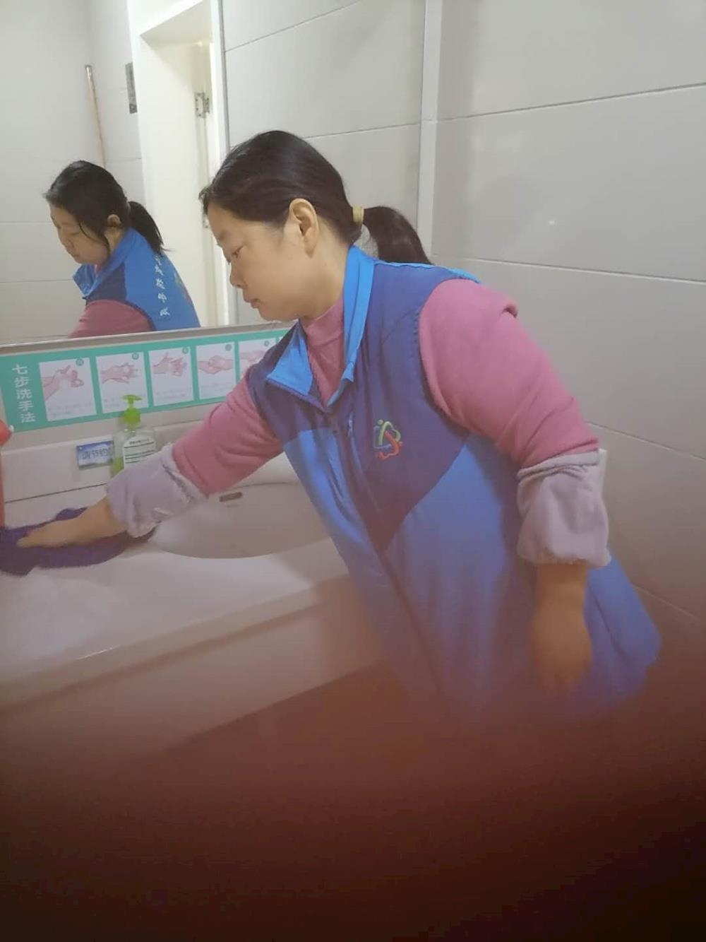 f12e44caa9694a539c1a226f1605e519.jpg